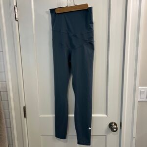 Nike High-Waisted Leggings - Teal